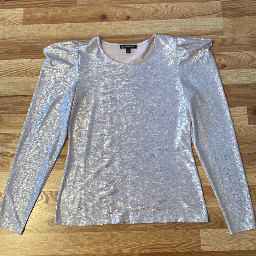 INC international concepts Women’s LONG SLEEVE Shimmery dressy top